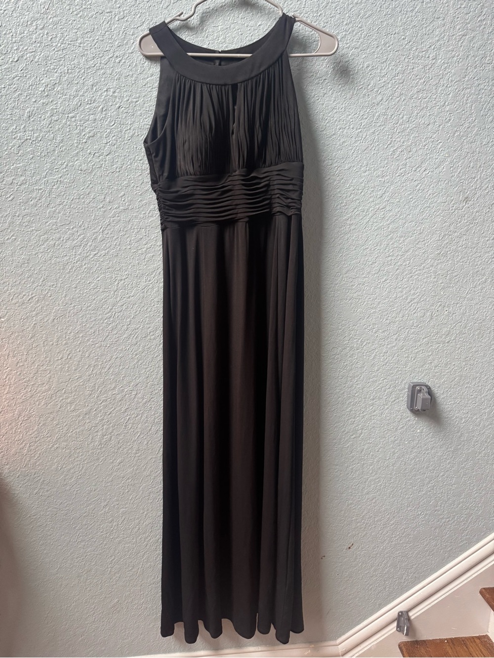 Elegant Black Sleeveless Maxi Dress